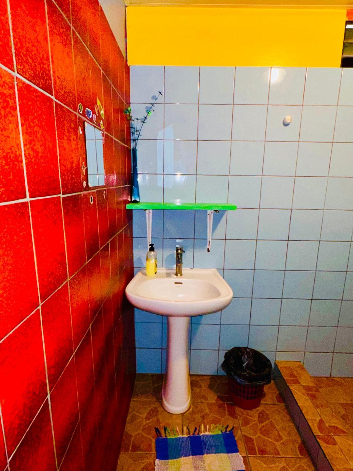 Afareaitu Teraupoo Lodge Maison מראה חיצוני תמונה